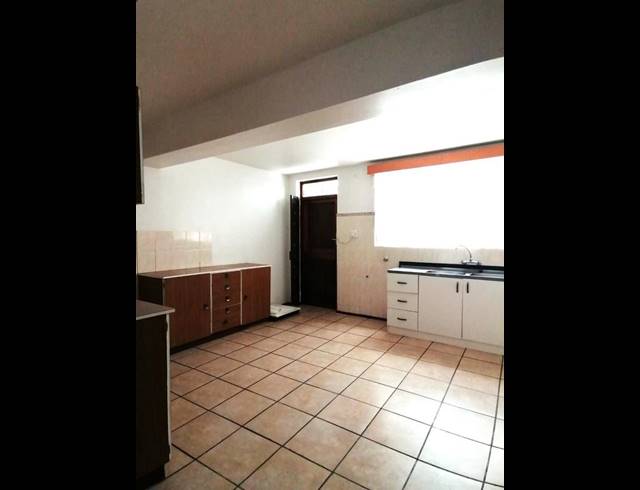 3 BEDROOM HOUSE FOR SALE IN WESTRIDGE